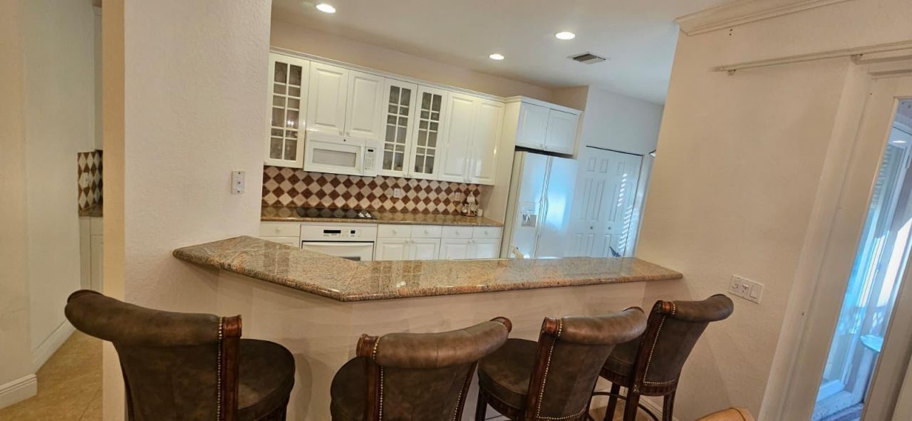 179 Las Brisas Circle, Hypoluxo, FL 33462 Photo