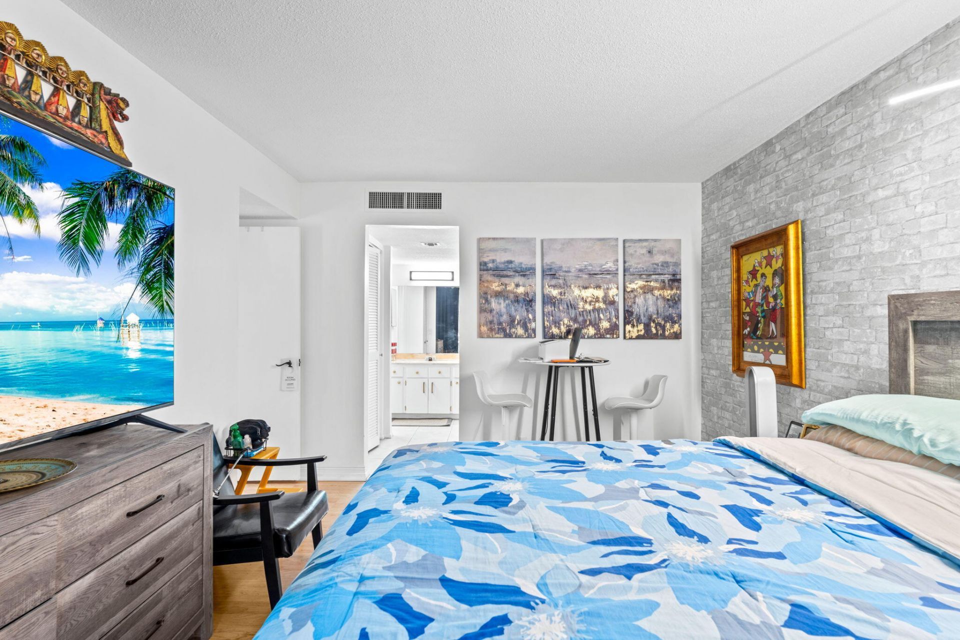 2540 Boundbrook Boulevard, Unit 209, Palm Springs, FL 33406 Photo