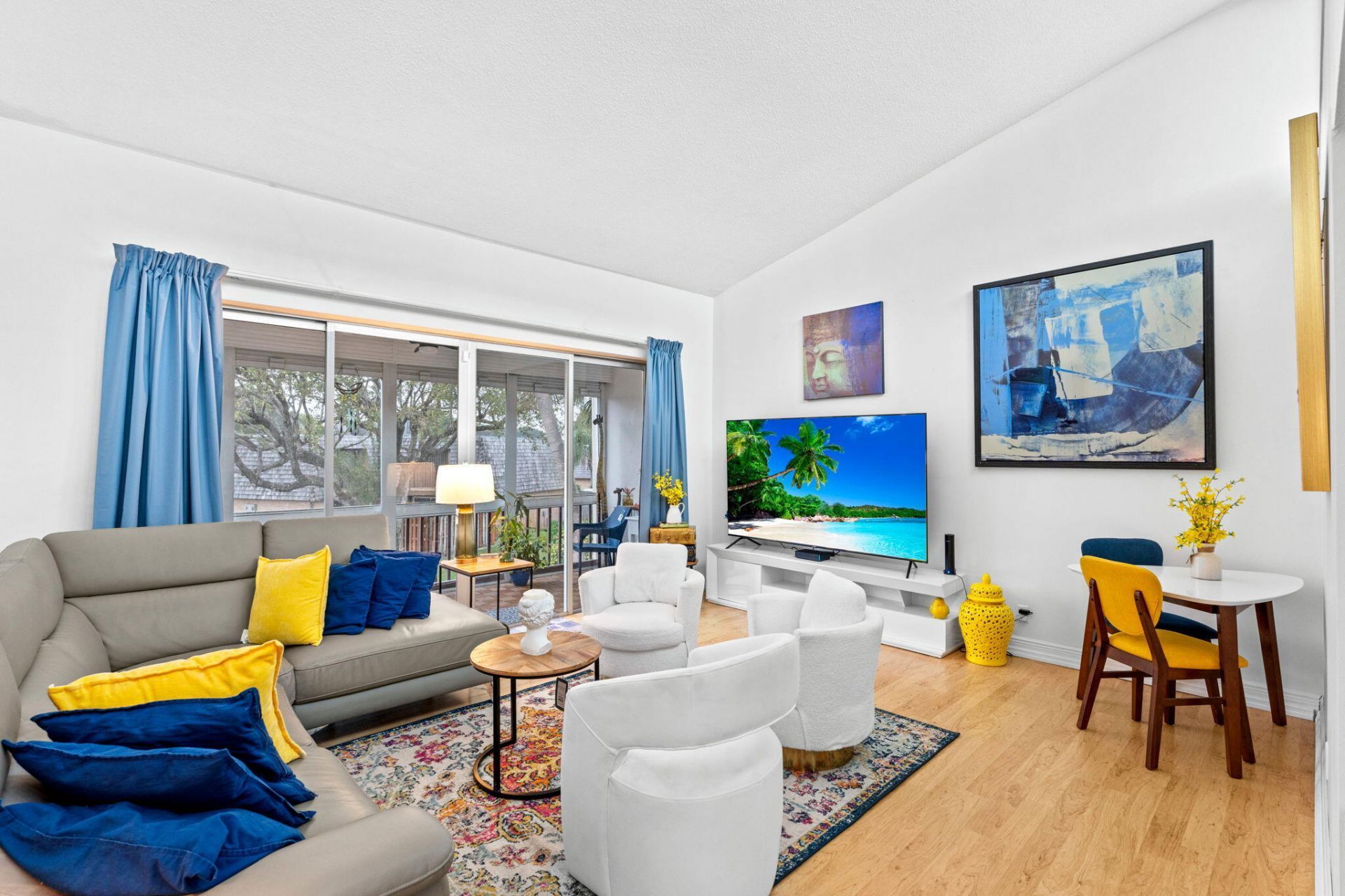 2540 Boundbrook Boulevard, Unit 209, Palm Springs, FL 33406 Photo