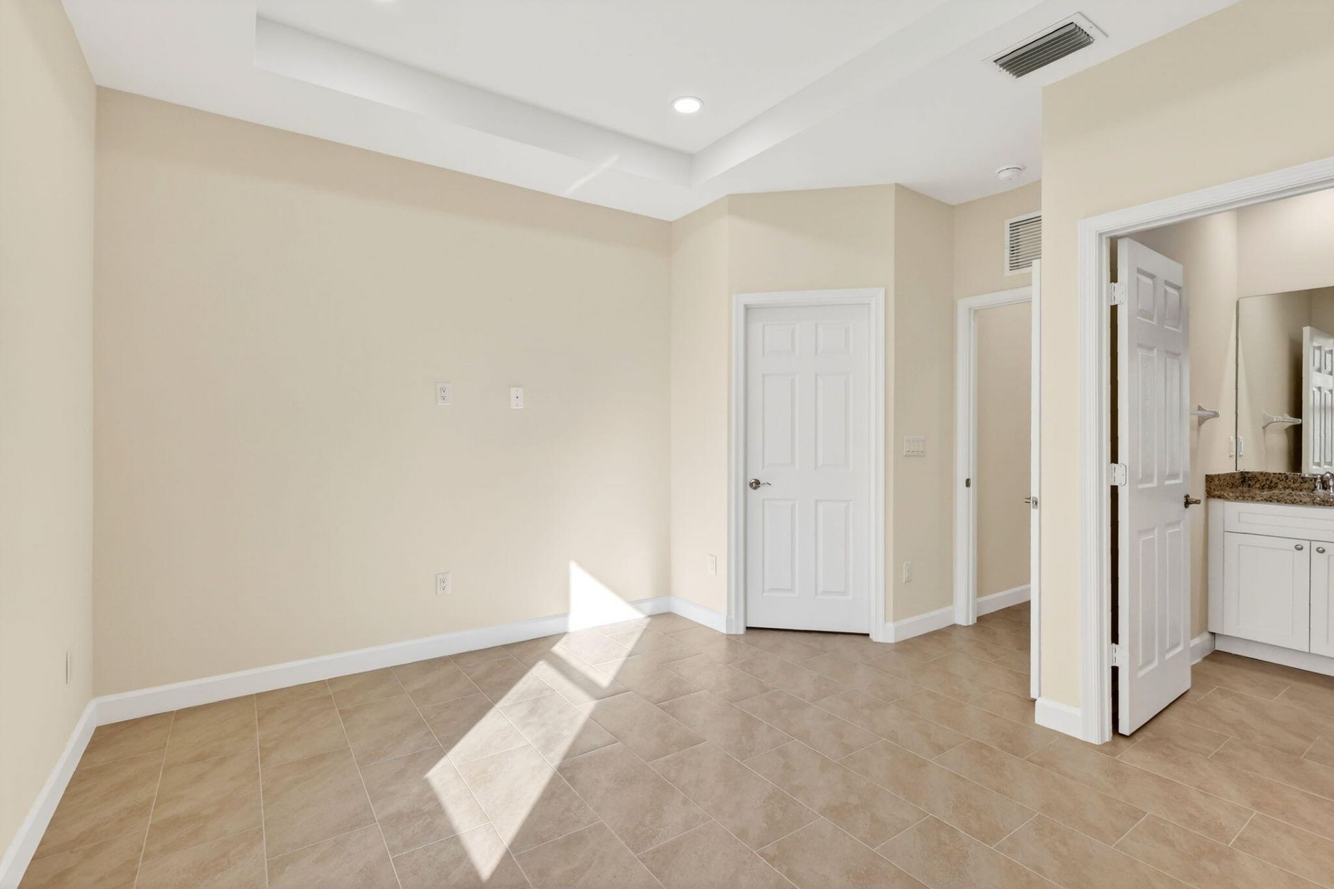 103 SW Seminole Crossing Street, Indiantown, FL 34956 Photo