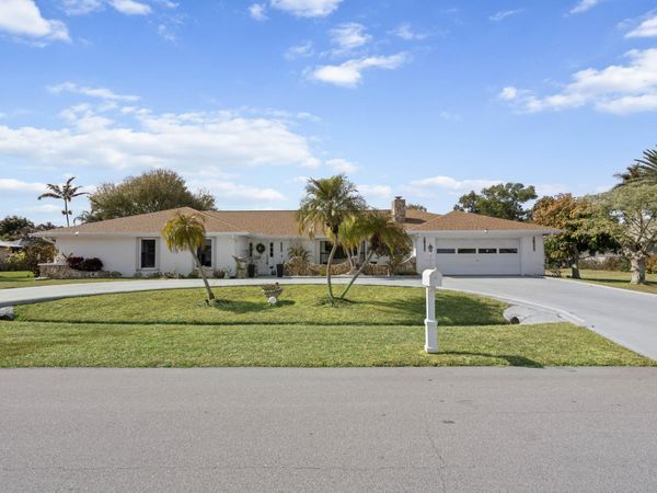 2826 SE Calvin Street, Port Saint Lucie, FL 34952