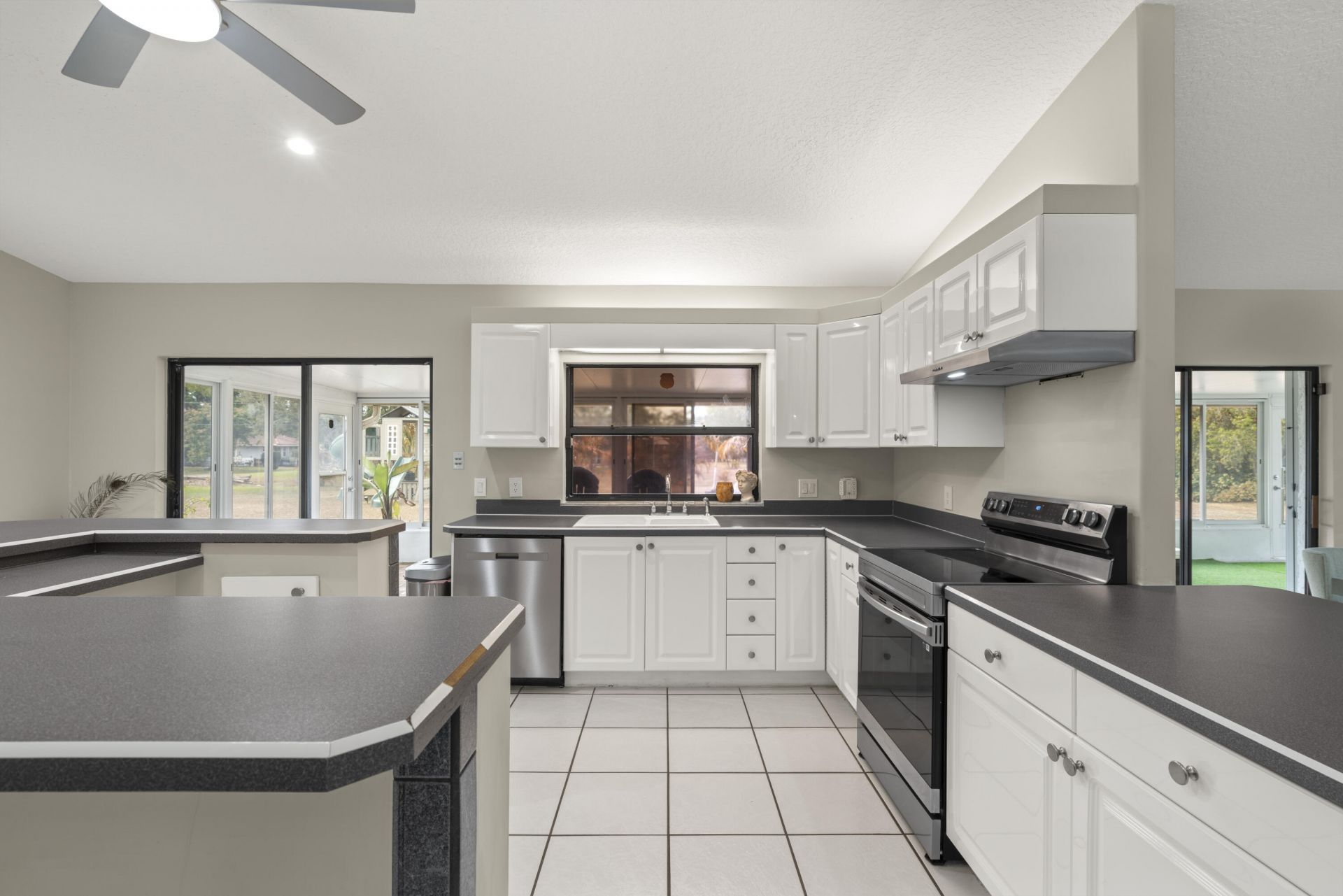 2826 SE Calvin Street, Port Saint Lucie, FL 34952 Photo