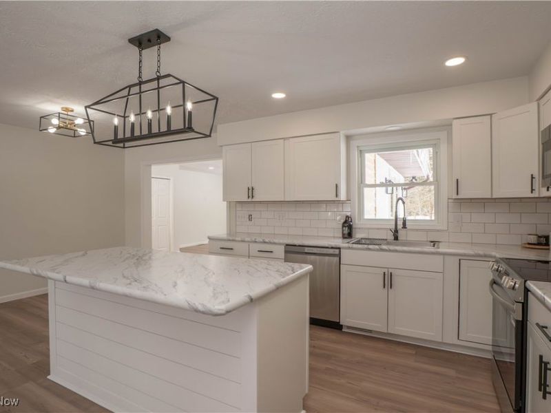 5796 Starview Drive, Clinton, OH 44216 Photo 6