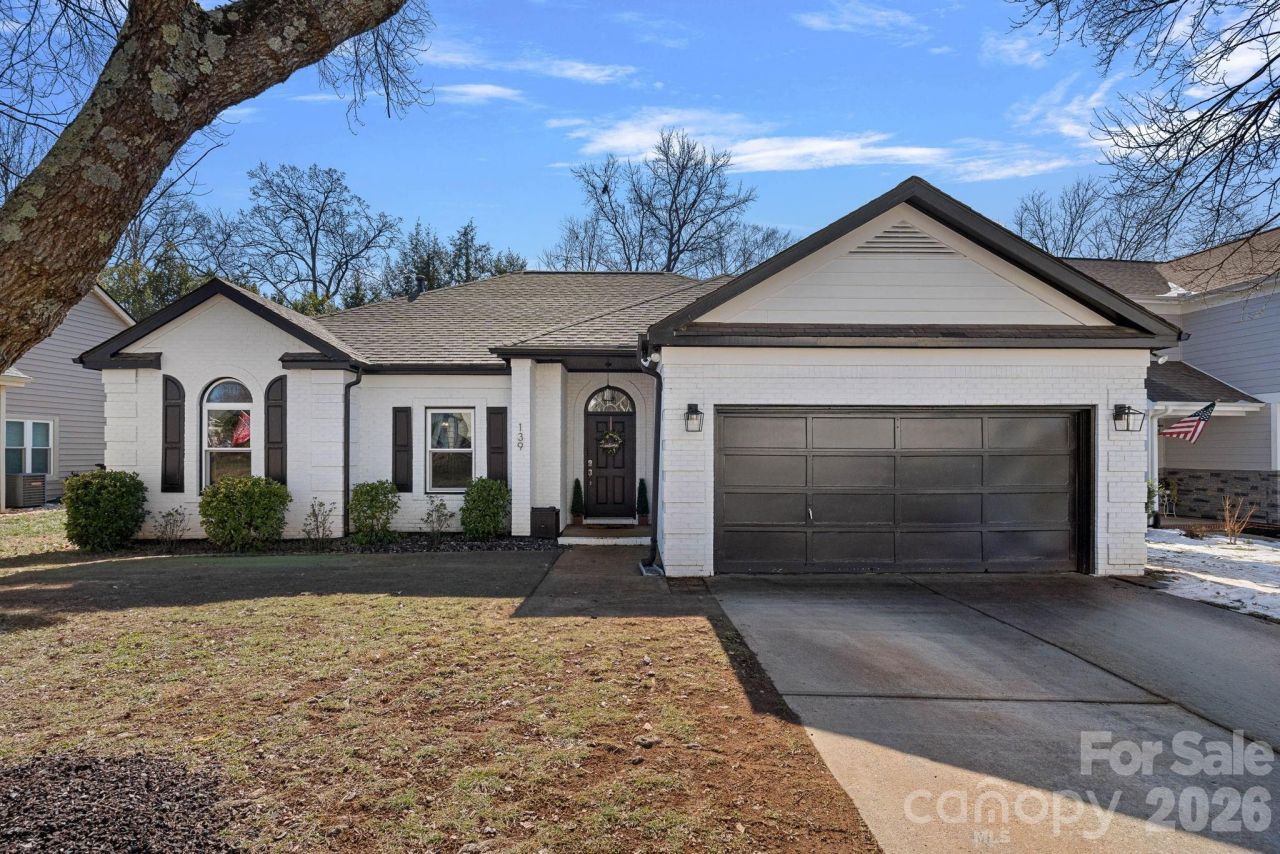 139 Ashford Hollow Lane, Mooresville, NC 28117 Main Photo