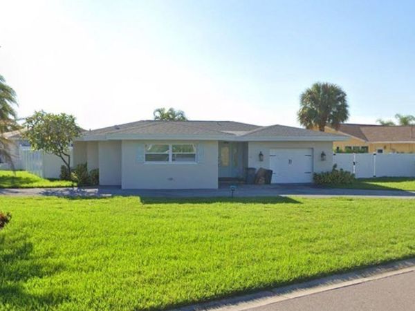 2109 BAYSHORE DRIVE, BELLEAIR BEACH, FL 33786