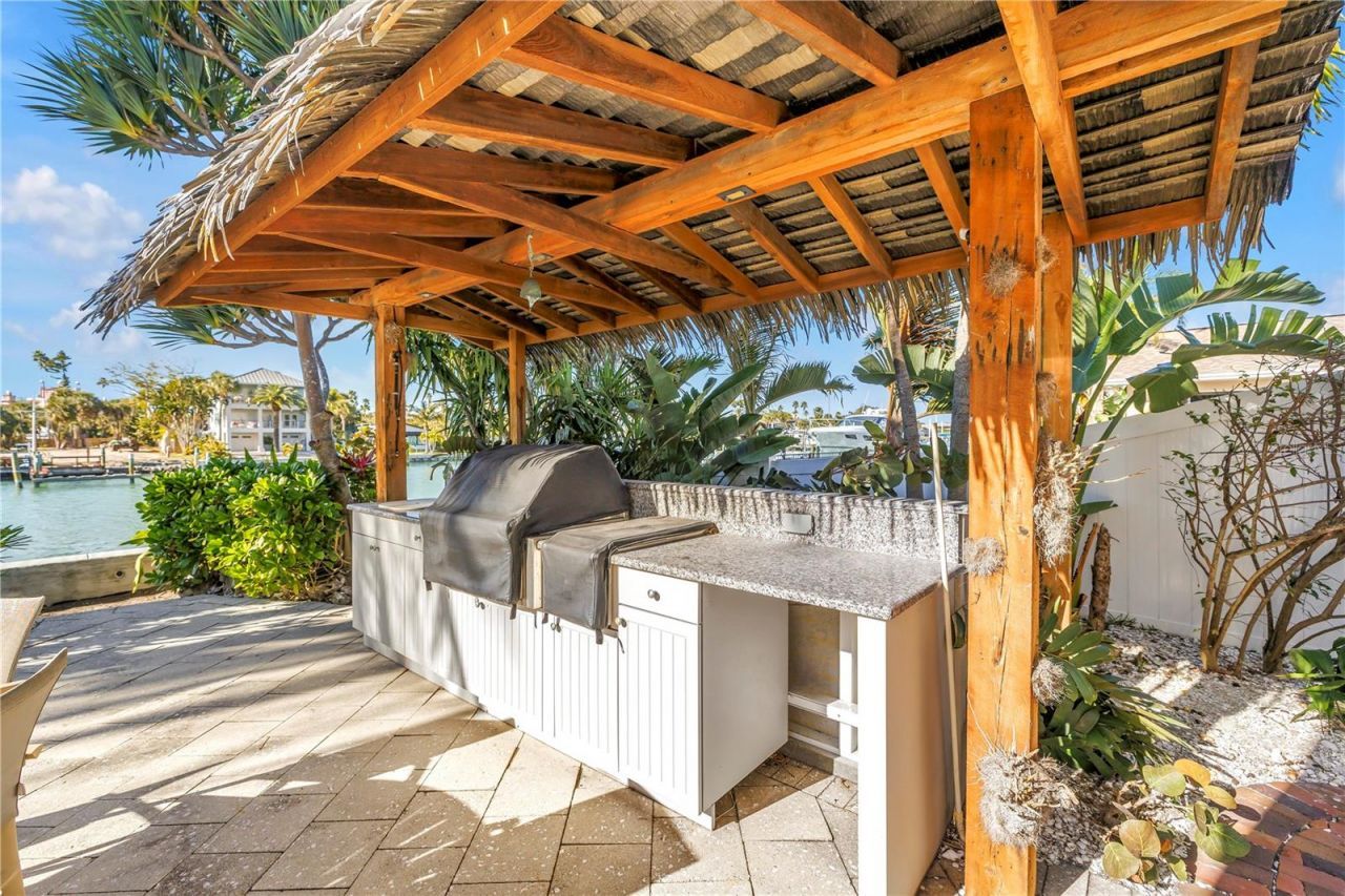 2890 Alton Drive, Saint Pete Beach, FL 33706 Photo