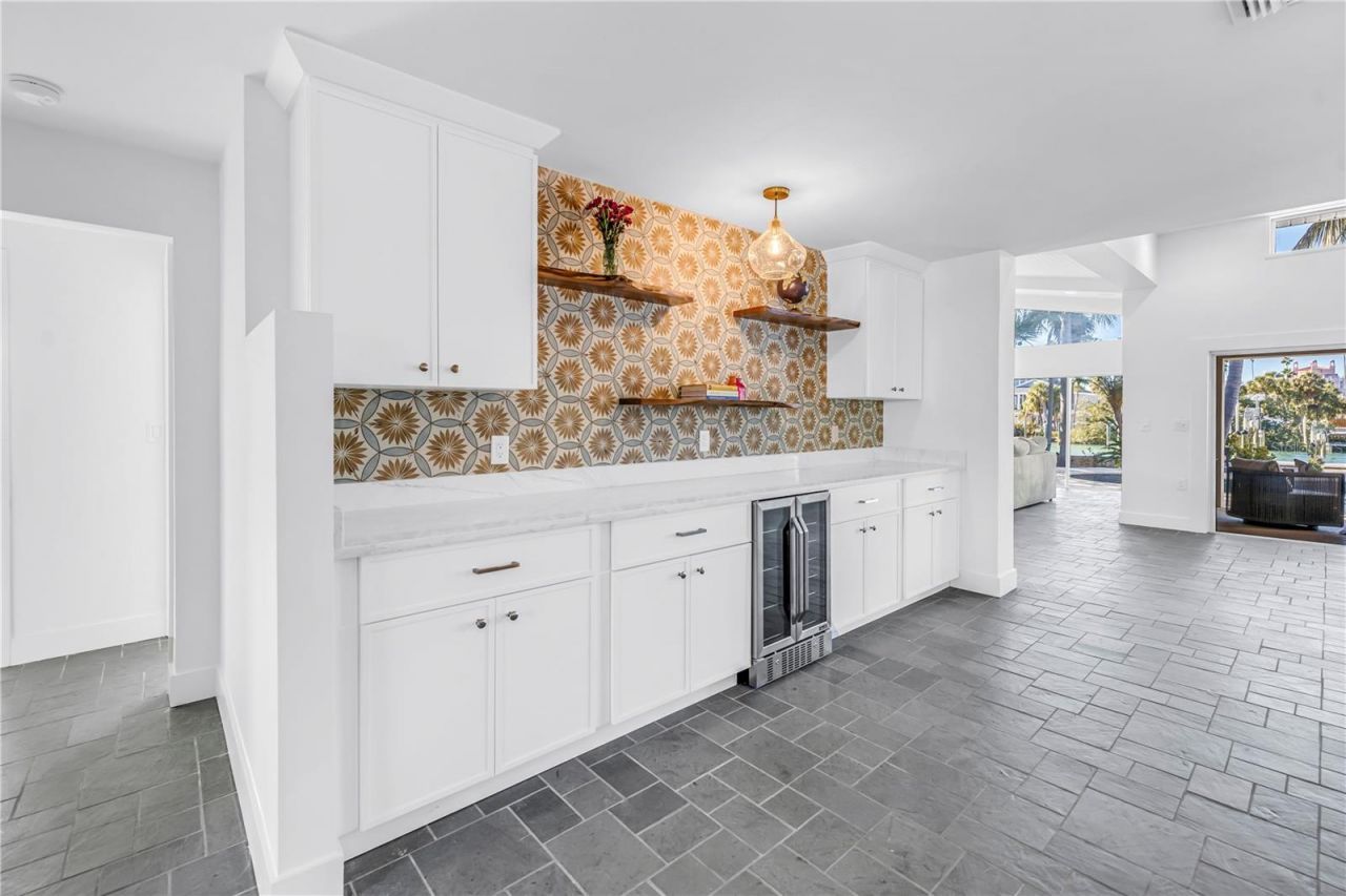 2890 Alton Drive, Saint Pete Beach, FL 33706 Photo