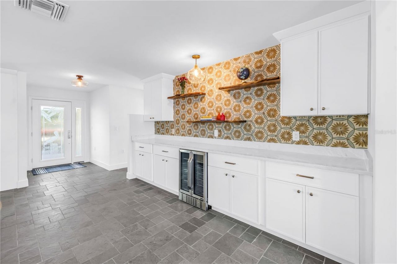 2890 Alton Drive, Saint Pete Beach, FL 33706 Photo
