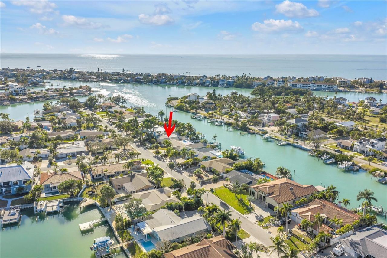 2890 Alton Drive, Saint Pete Beach, FL 33706 Photo