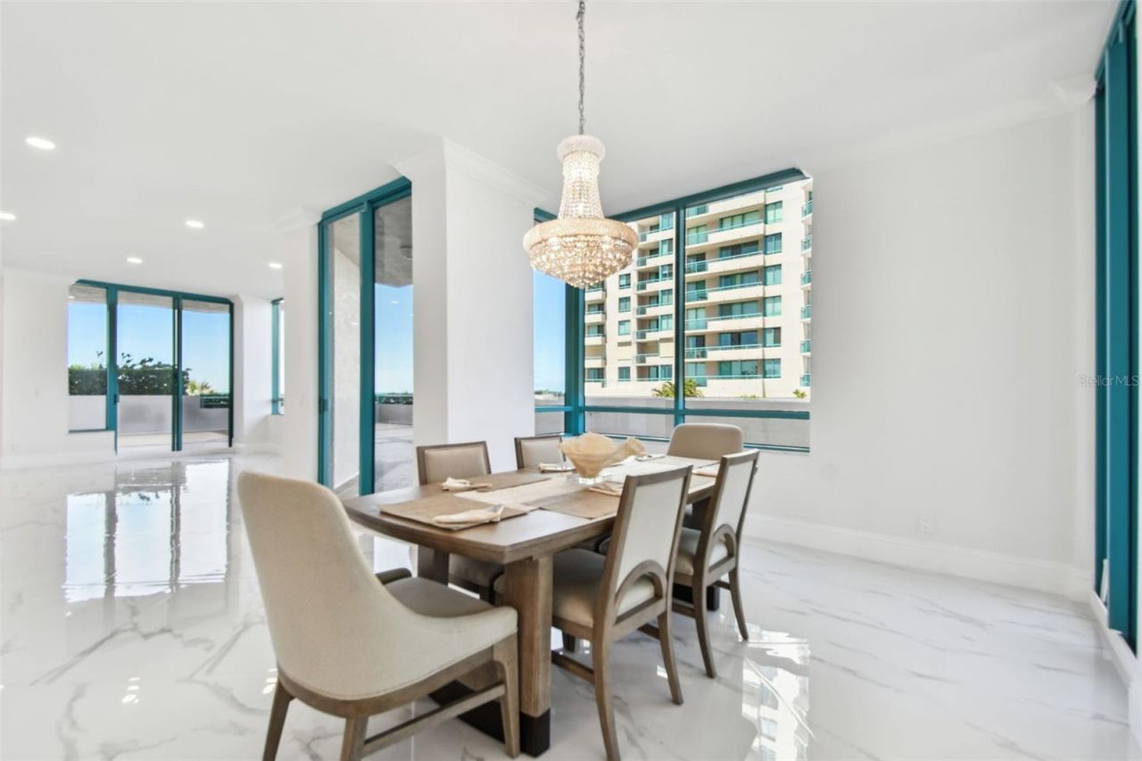 1560 Gulf Boulevard, Unit 306, Clearwater Beach, FL 33767 Photo