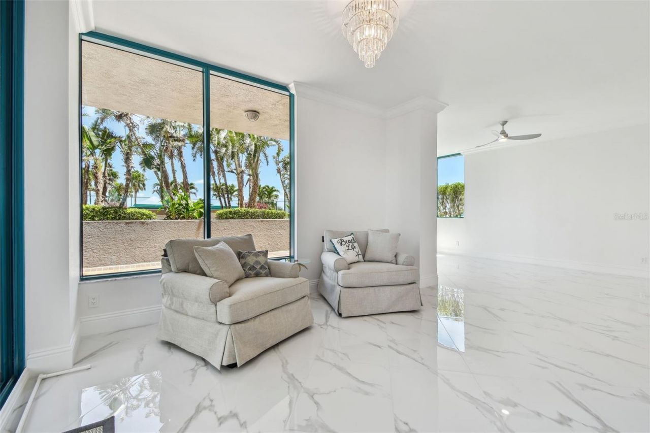 1560 Gulf Boulevard, Unit 306, Clearwater Beach, FL 33767 Photo
