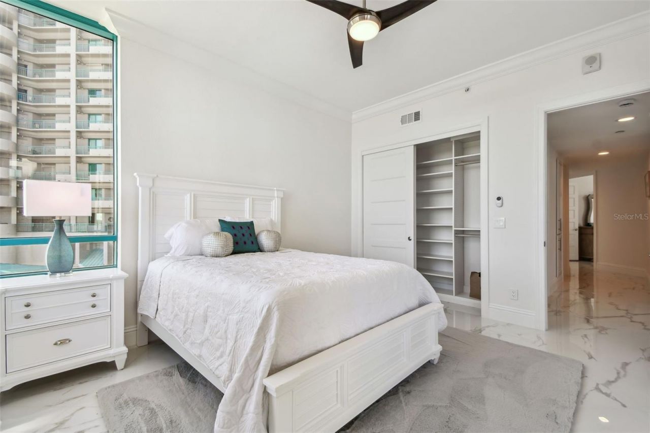 1560 Gulf Boulevard, Unit 306, Clearwater Beach, FL 33767 Photo