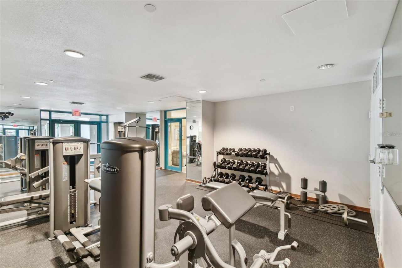 1560 Gulf Boulevard, Unit 306, Clearwater Beach, FL 33767 Photo