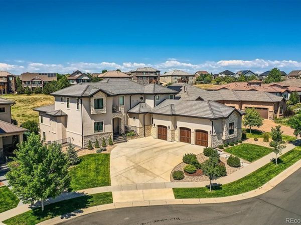 8017 S Valleyhead Way, Aurora, CO 80016