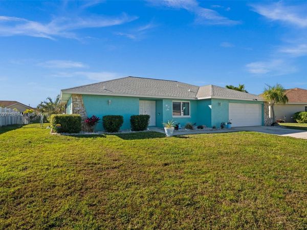 250 SW 37th ter, Cape Coral, FL 33914