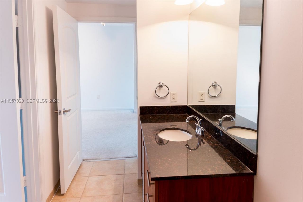 7350 SW 89th St, Unit 1203S, Miami, FL 33156 Photo