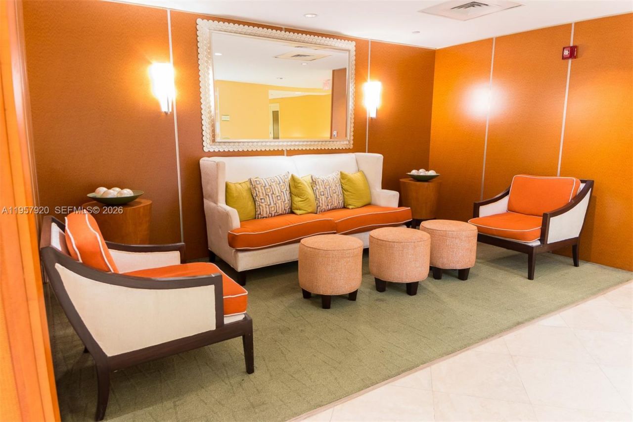 7350 SW 89th St, Unit 1203S, Miami, FL 33156 Photo