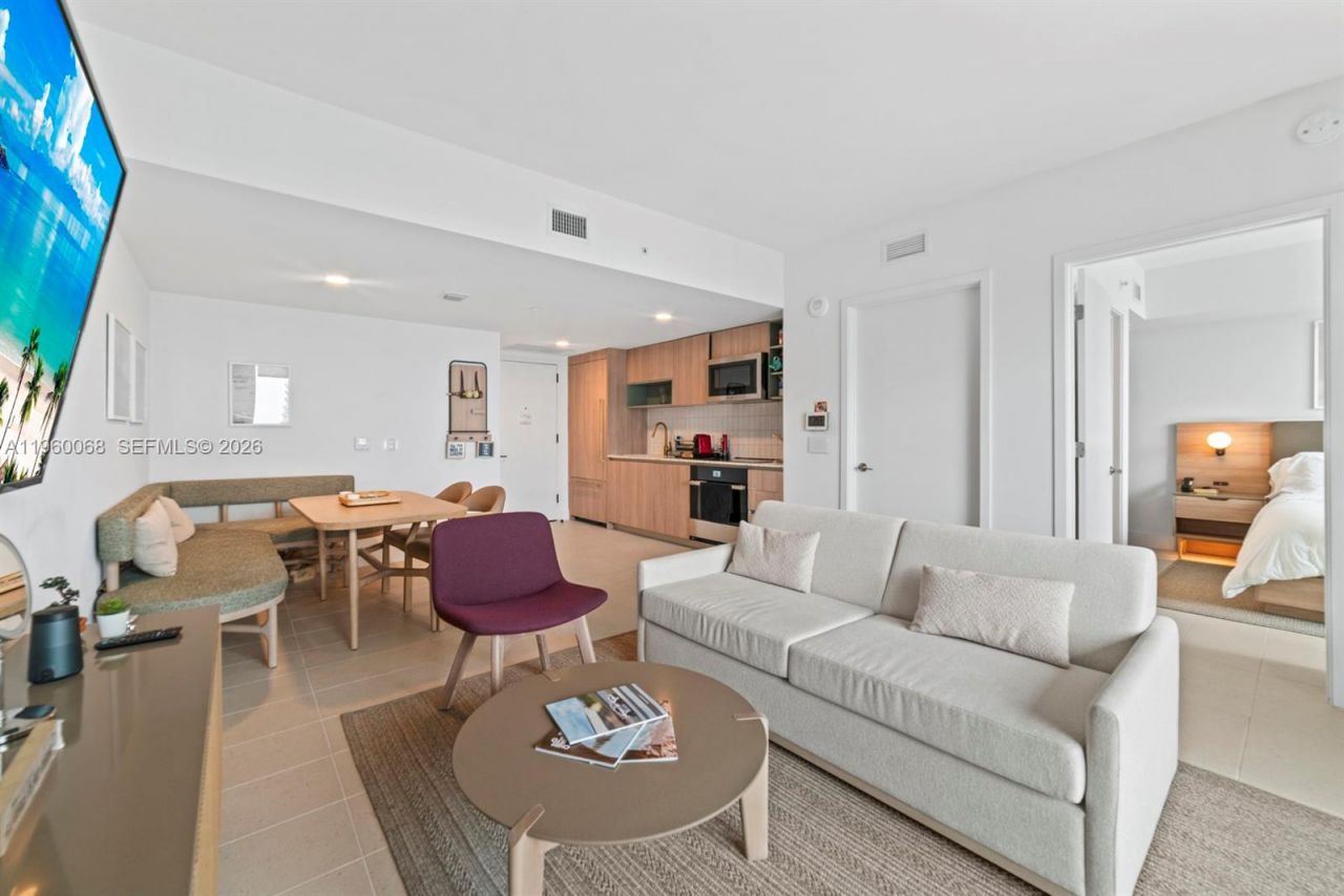 159 NE 6th St, Unit 4309, Miami, FL 33132 Photo