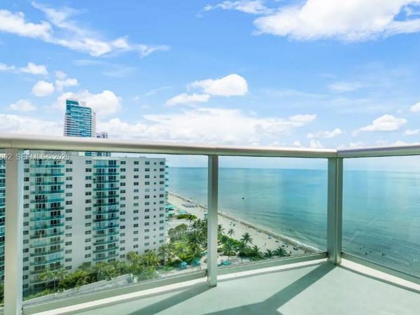 3901 S Ocean Dr, Unit PH16D, Hollywood, FL 33019