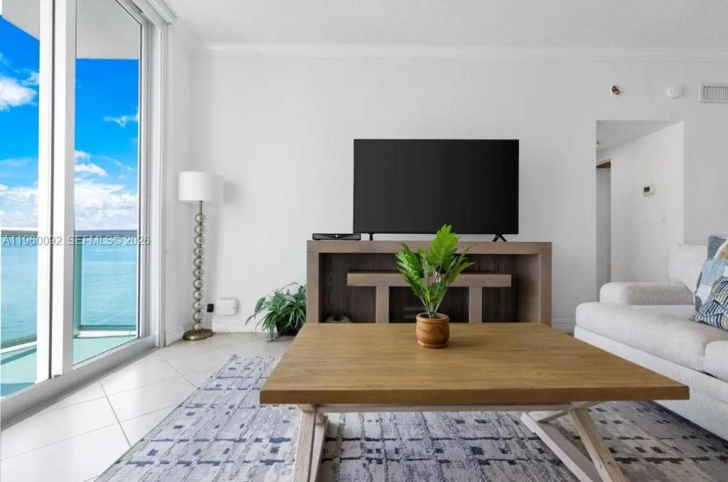 3901 S Ocean Dr, Unit PH16D, Hollywood, FL 33019 Photo