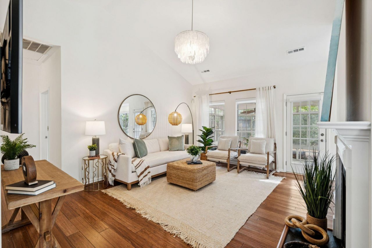 1328 Horseshoe Bend Photo 12