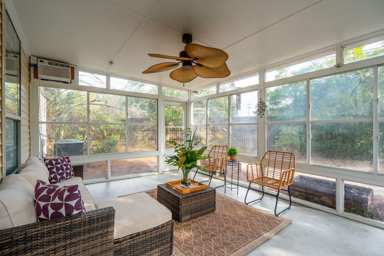 1328 Horseshoe Bend Photo 24