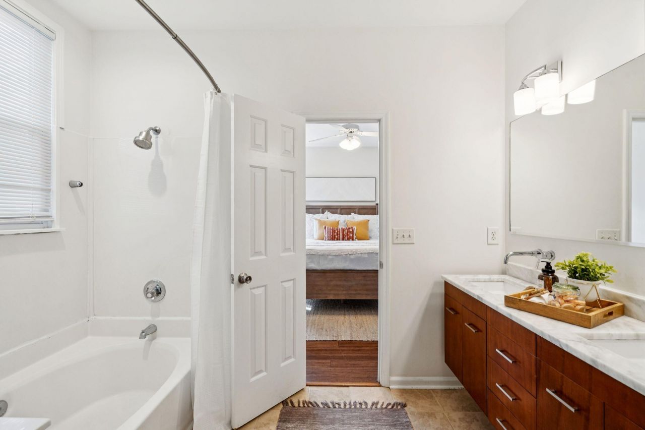 1328 Horseshoe Bend Photo 38