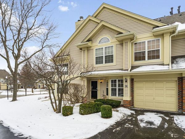 741 Old Creek Court, Elk Grove Village, IL 60007