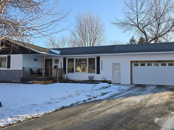 1114 Bruce Circle, Marshall, MN 56258
