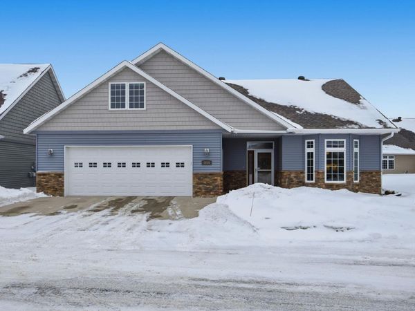 3636 Cypress Lane S, Fargo, ND 58104