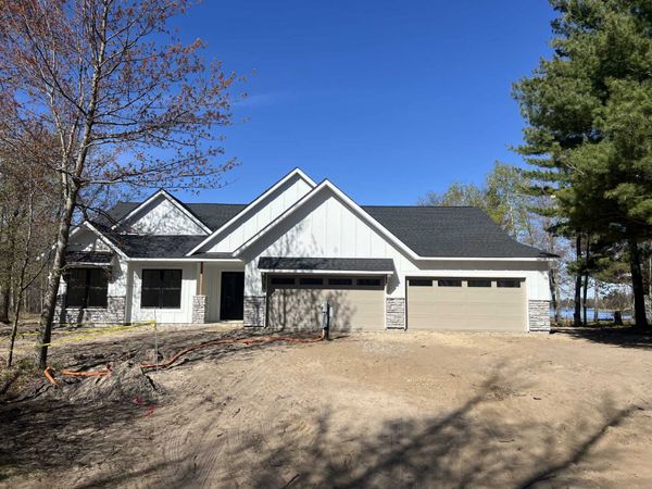 22133 Windy Ridge Road, Brainerd, MN 56401