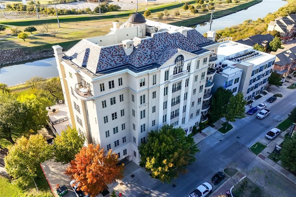 501 Samuels Avenue, Unit 320, Fort Worth, TX 76102 Main Photo