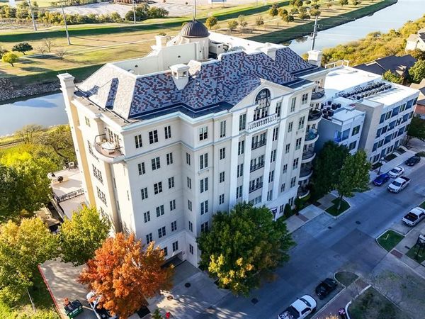 501 Samuels Avenue, Unit 320, Fort Worth, TX 76102