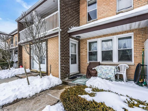 280 Artist Lake Drive , Middle Island, NY 11953