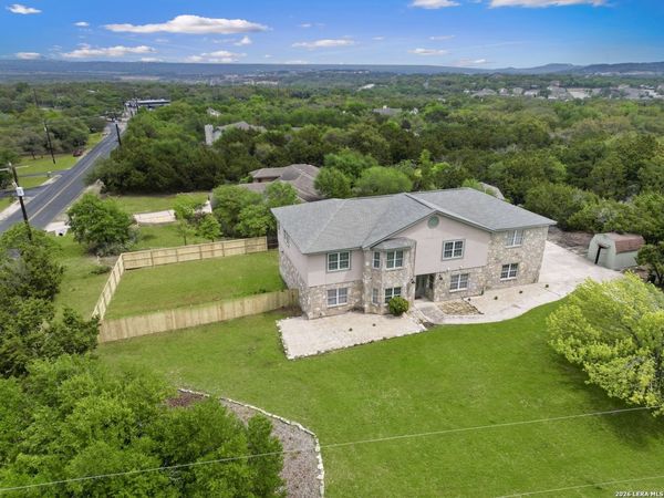 403 E Vista Ridge, San Antonio, TX 78260