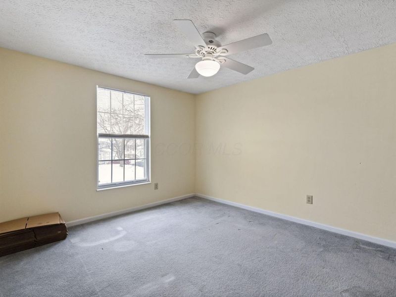 6988 Endsleigh Drive, Reynoldsburg, OH 43068 Photo 17