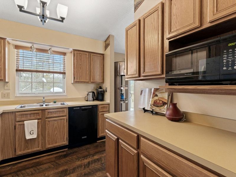 6988 Endsleigh Drive, Reynoldsburg, OH 43068 Photo 8