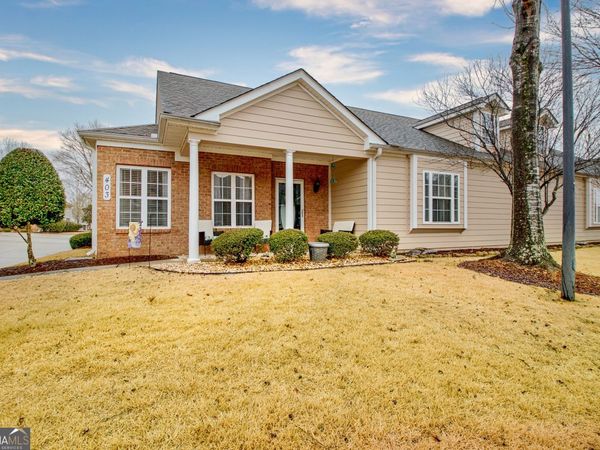 403 Commonwealth Circle, Newnan, GA 30263
