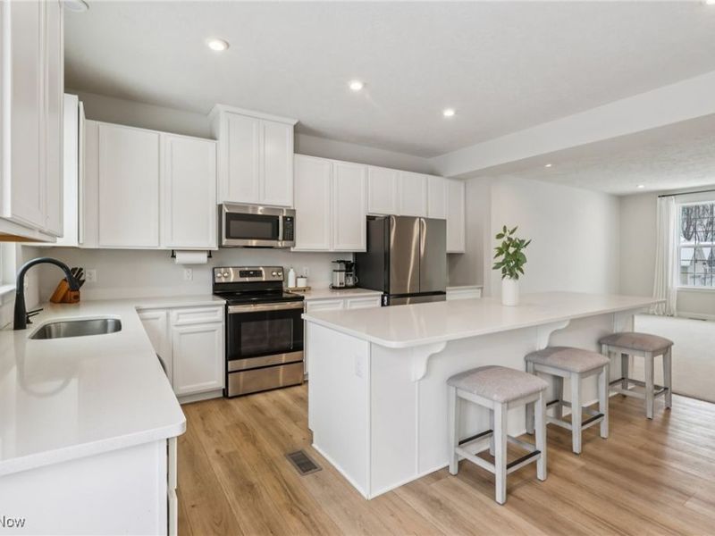 1138 Bean Lane, Akron, OH 44313 Photo 15