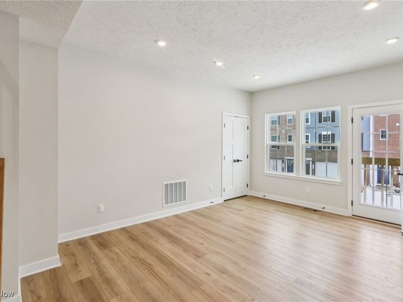 1138 Bean Lane, Akron, OH 44313 Photo 19