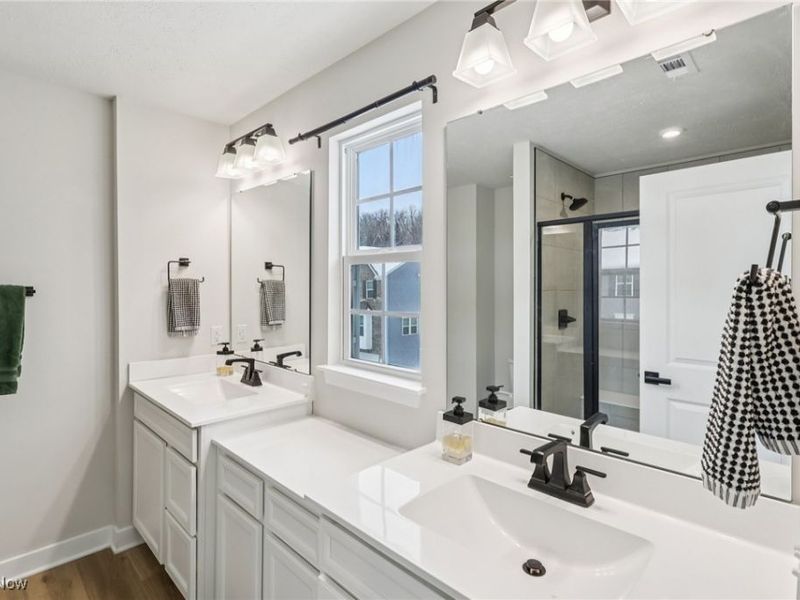 1138 Bean Lane, Akron, OH 44313 Photo 25