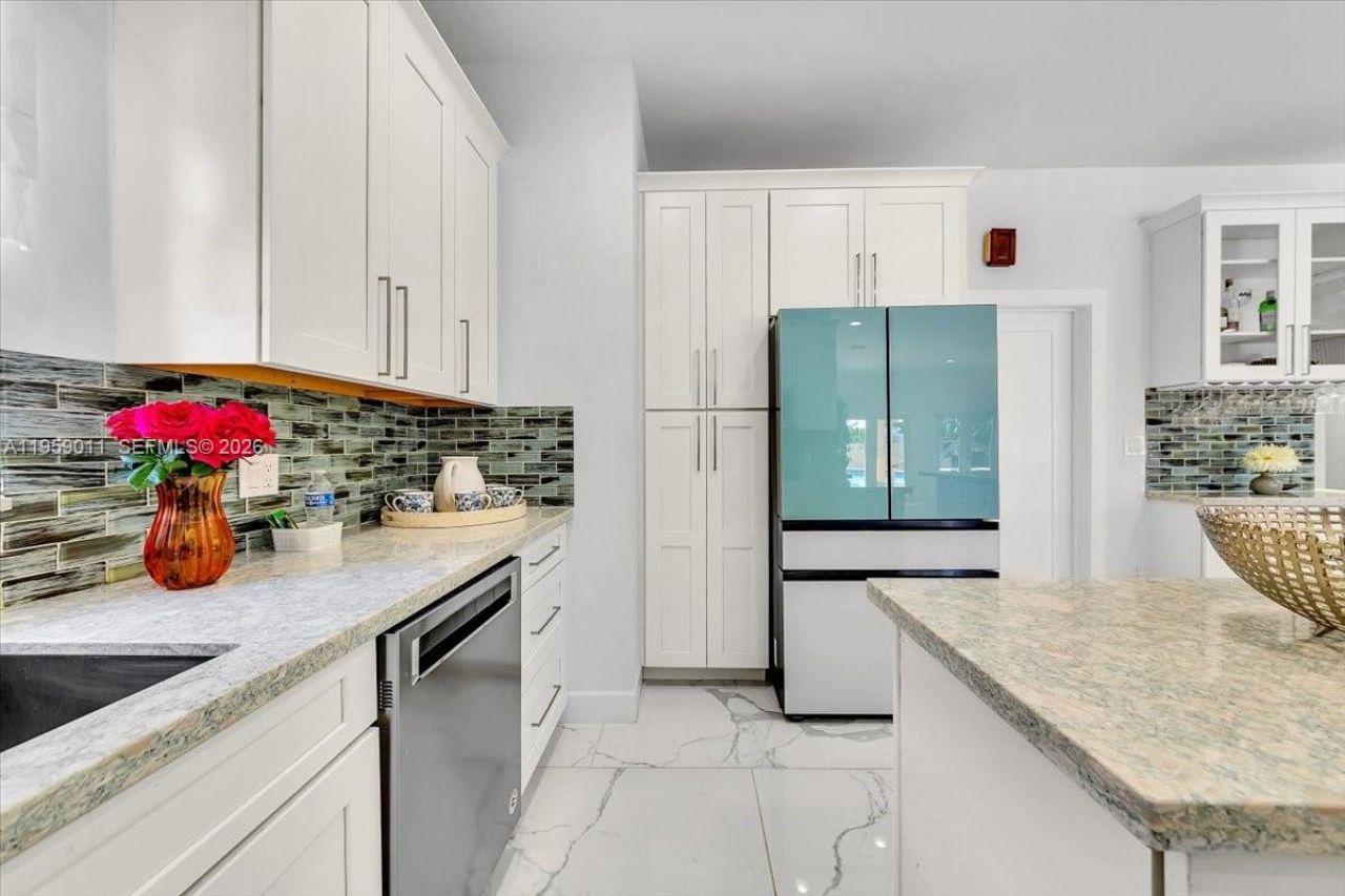 1700 Cleveland Rd, Miami Beach, FL 33141 Photo