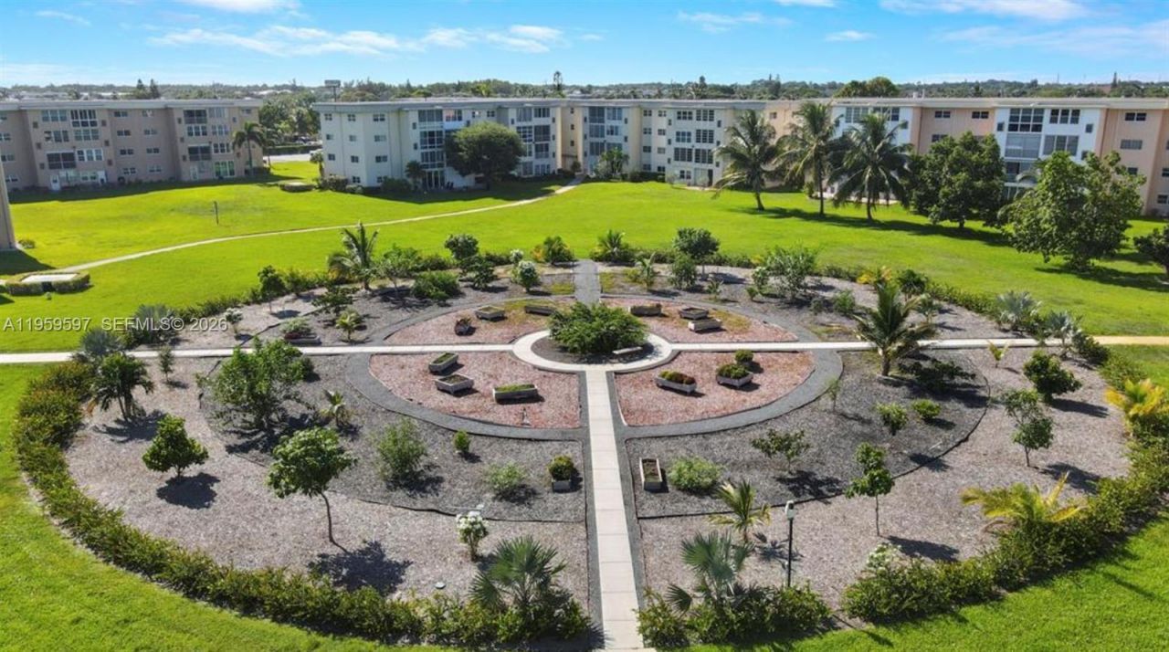 130 NE 26th Ave, Unit 4040, Boynton Beach, FL 33435 Photo