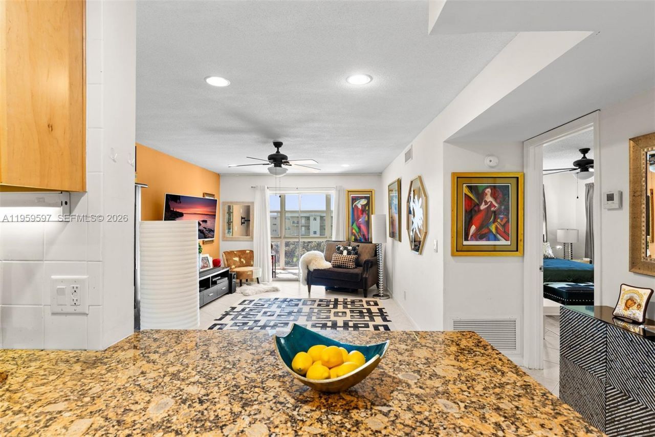 130 NE 26th Ave, Unit 4040, Boynton Beach, FL 33435 Photo