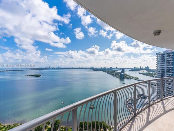 1750 N Bayshore Dr , Unit 3301, Miami, FL 33132