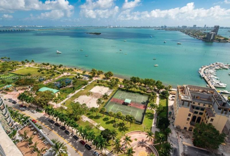 1750 N Bayshore Dr , Unit 3301, Miami, FL 33132 Photo