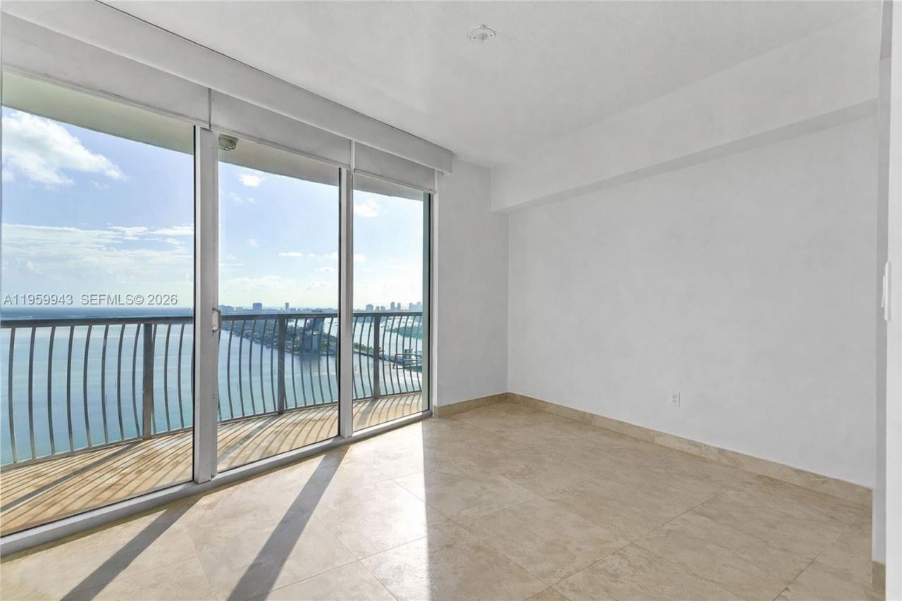 1750 N Bayshore Dr , Unit 3301, Miami, FL 33132 Photo