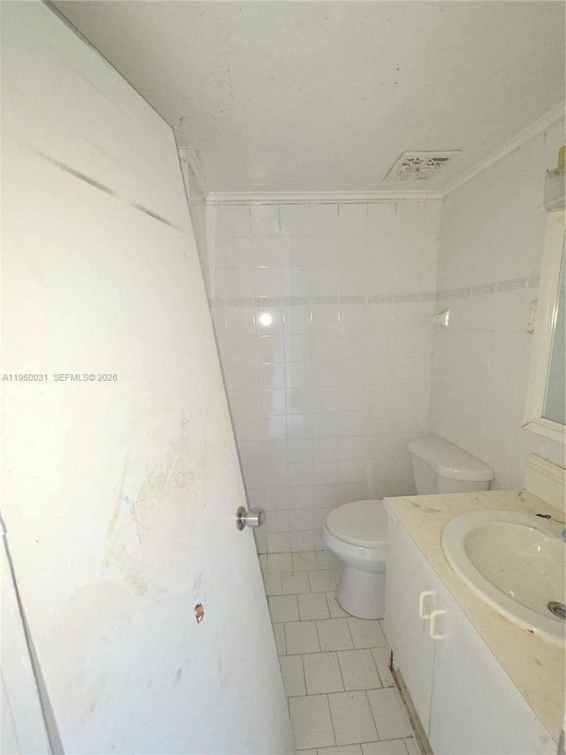 15675 SW 82nd Cir Ln, Unit 3-3, Miami, FL 33193 Photo