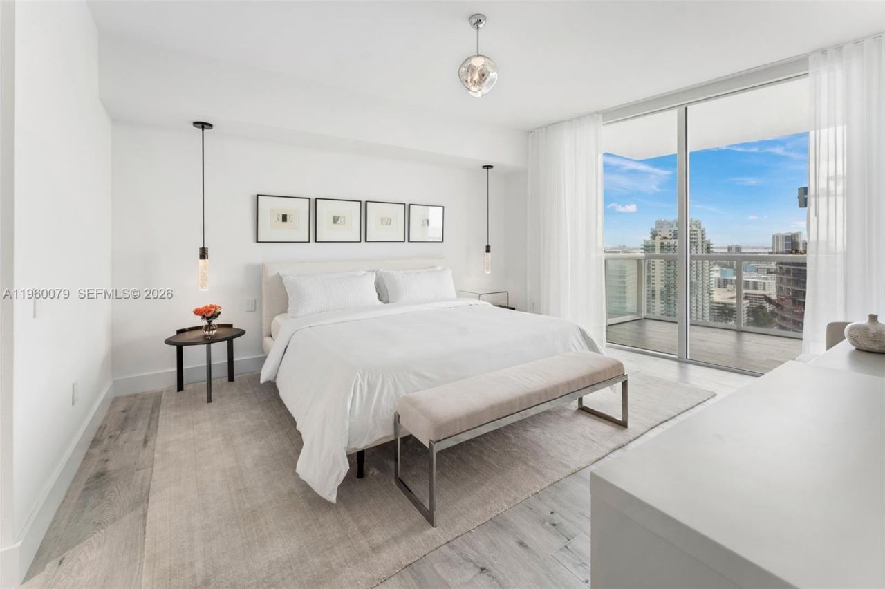 450 Alton Rd, Unit 2806, Miami Beach, FL 33139 Photo