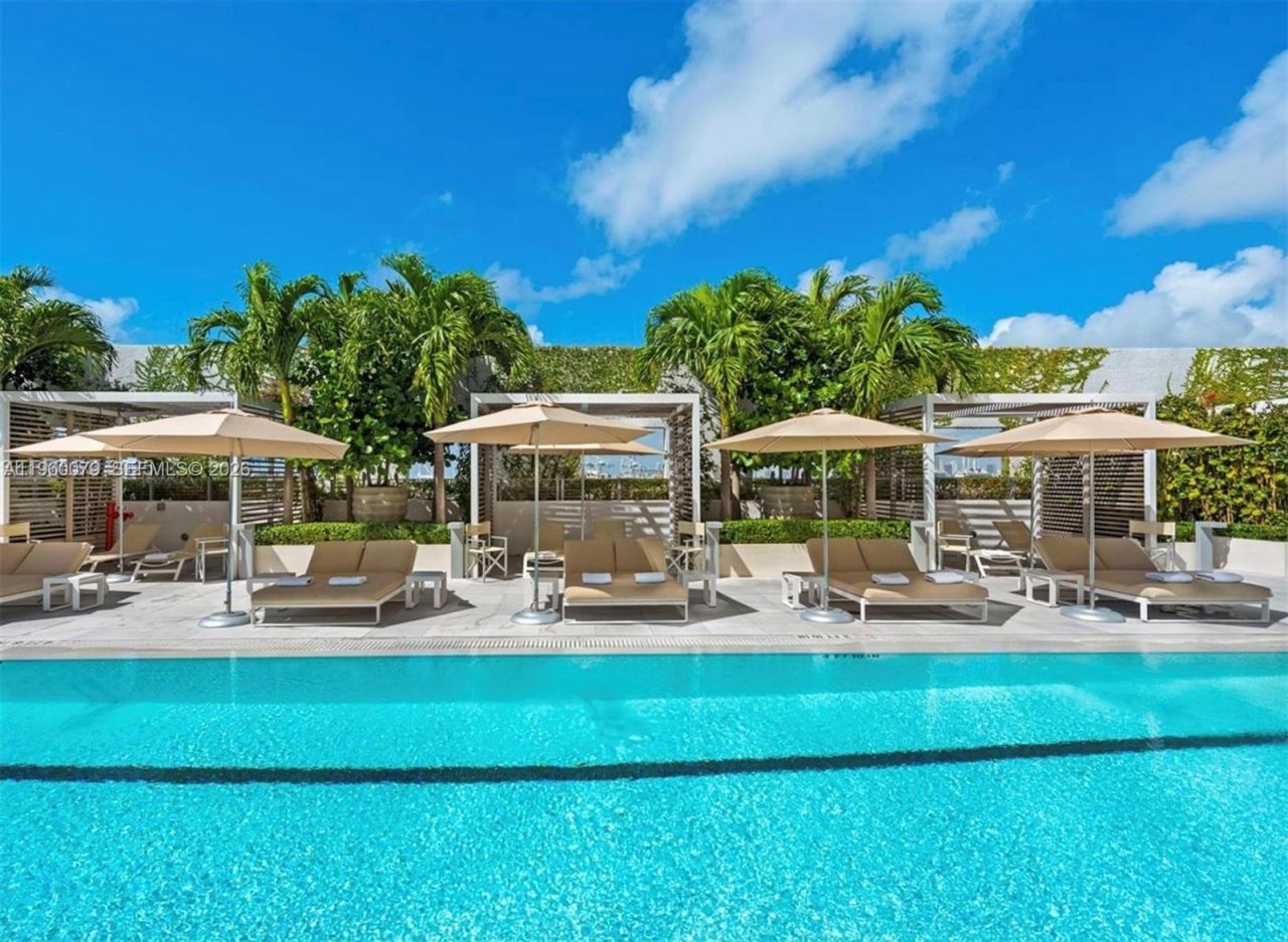 450 Alton Rd, Unit 2806, Miami Beach, FL 33139 Photo